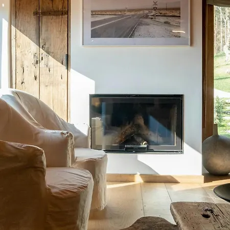 Mountain Chalet With Sauna And Hot Tub *